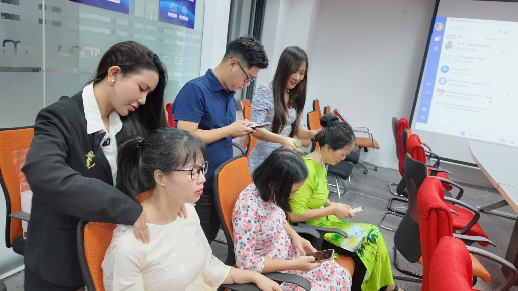 Mobiphone - Cỏ Organic